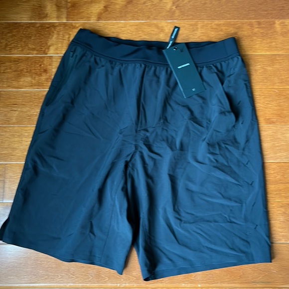 TenThousand Other - NWT Ten Thousand Black Interval Short (No Liner) 9" Size Medium